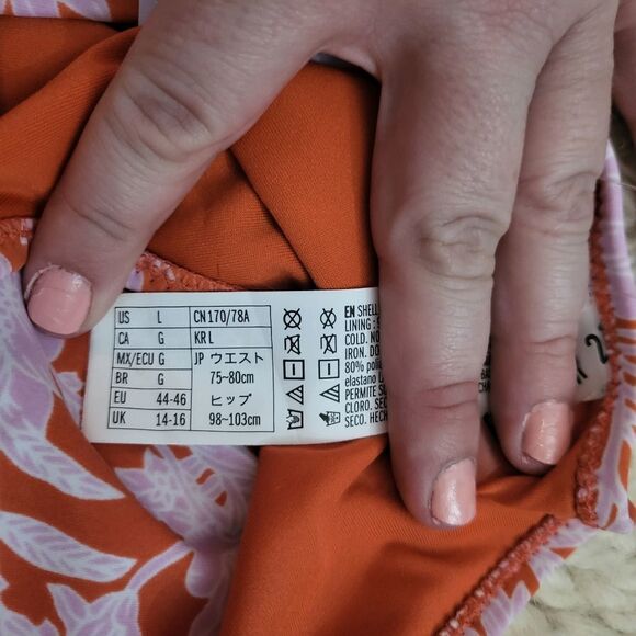 Forever 21 flower detailed swim bottoms - Picture 5 of 6